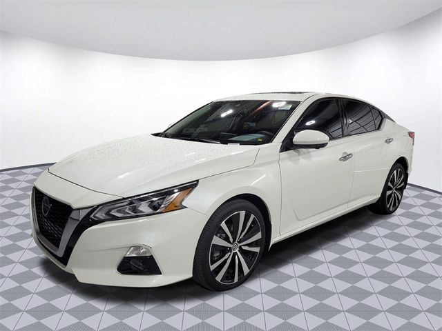 2022 Nissan Altima 2.5 Platinum