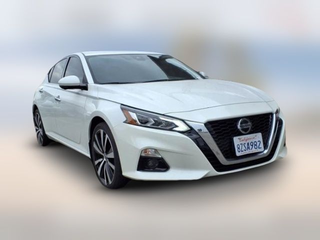 2022 Nissan Altima 2.5 Platinum