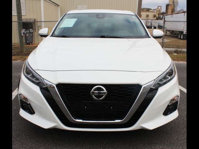 2022 Nissan Altima 2.5 Platinum
