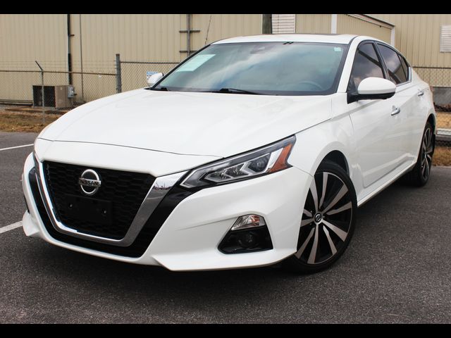 2022 Nissan Altima 2.5 Platinum