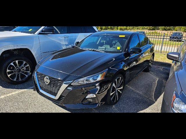 2022 Nissan Altima 2.5 Platinum