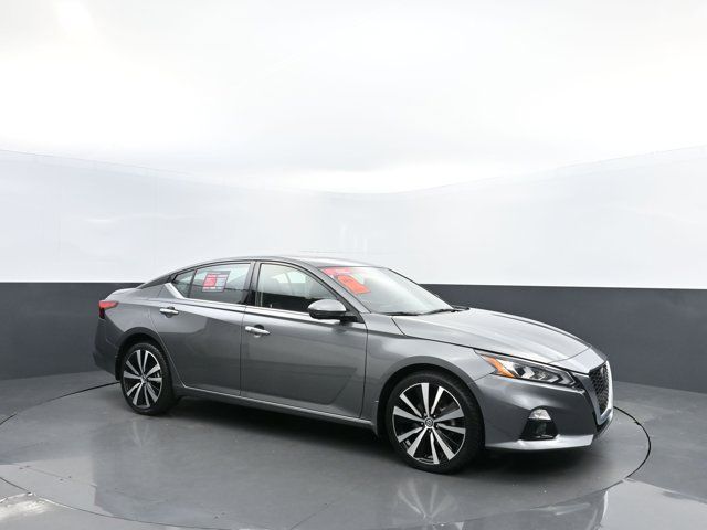 2022 Nissan Altima 2.5 Platinum