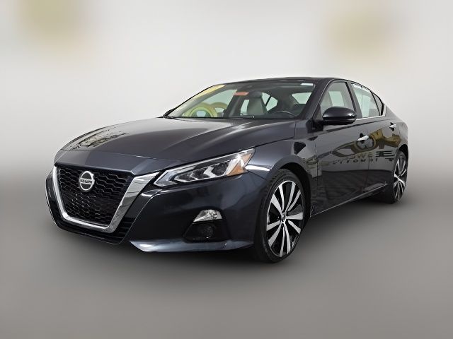 2022 Nissan Altima 2.5 Platinum