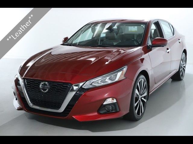 2022 Nissan Altima 2.5 Platinum