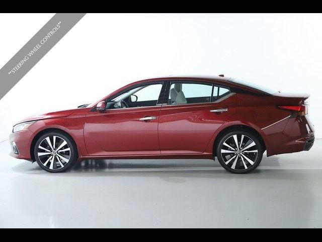 2022 Nissan Altima 2.5 Platinum