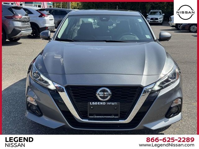 2022 Nissan Altima 2.5 Platinum