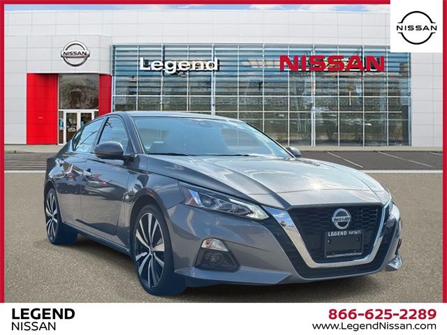 2022 Nissan Altima 2.5 Platinum
