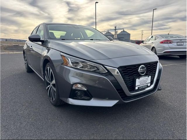 2022 Nissan Altima 2.5 Platinum