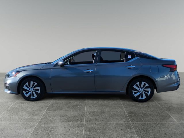 2022 Nissan Altima 2.5 S