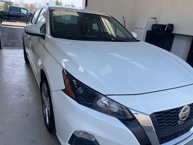 2022 Nissan Altima 2.5 S