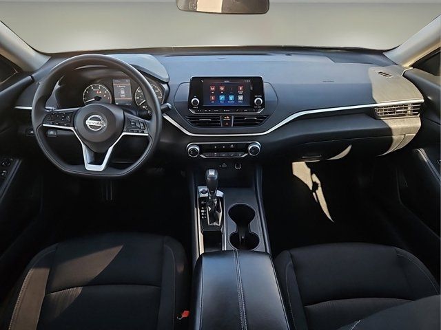 2022 Nissan Altima 2.5 S