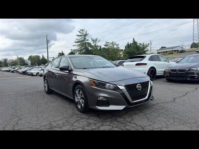 2022 Nissan Altima 2.5 S