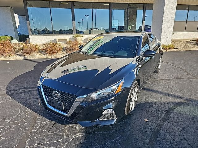 2022 Nissan Altima 2.5 S