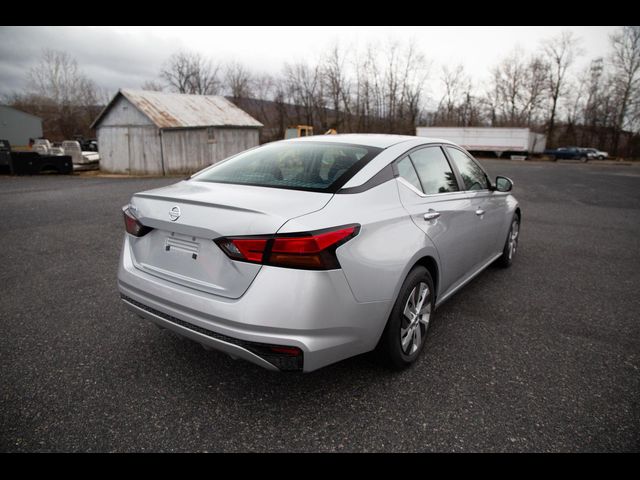 2022 Nissan Altima 2.5 S