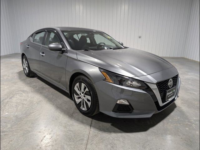 2022 Nissan Altima 2.5 S