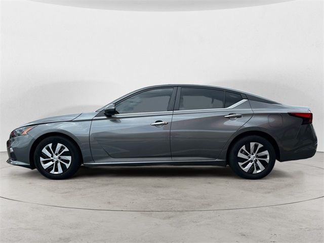 2022 Nissan Altima 2.5 S