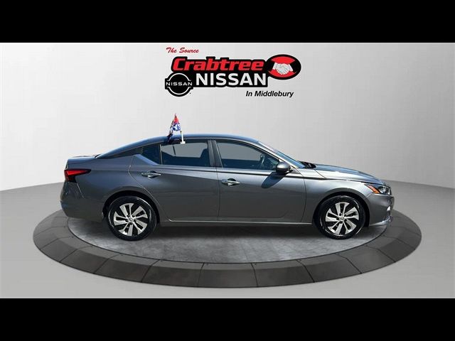 2022 Nissan Altima 2.5 S