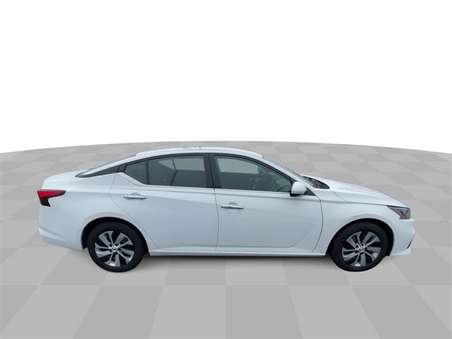 2022 Nissan Altima 2.5 S