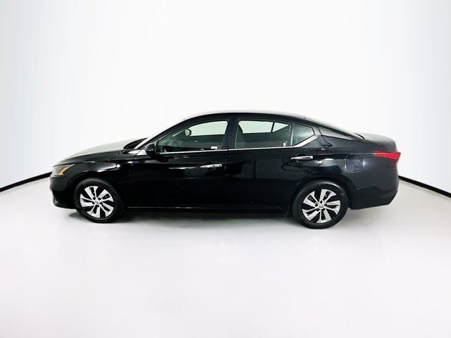 2022 Nissan Altima 2.5 S