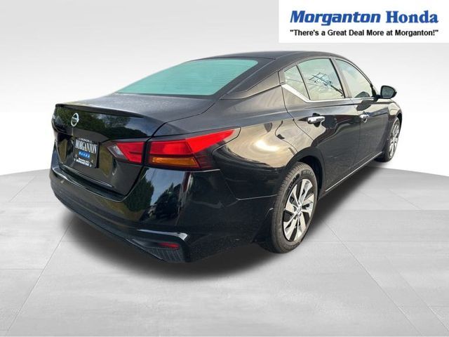 2022 Nissan Altima 2.5 S