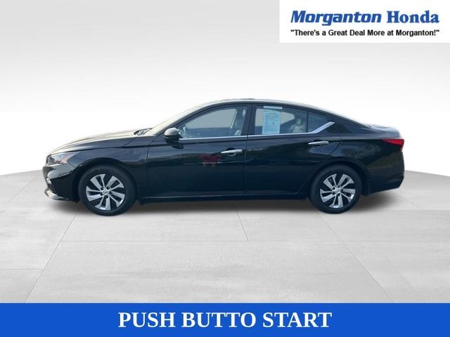 2022 Nissan Altima 2.5 S