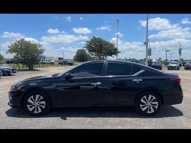 2022 Nissan Altima 2.5 S