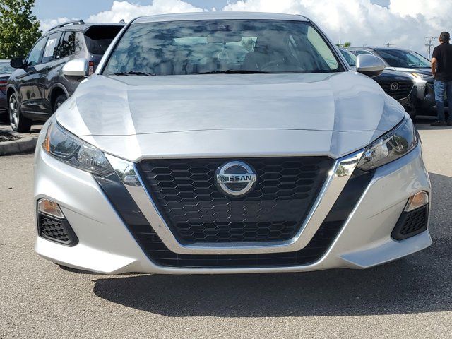 2022 Nissan Altima 2.5 S