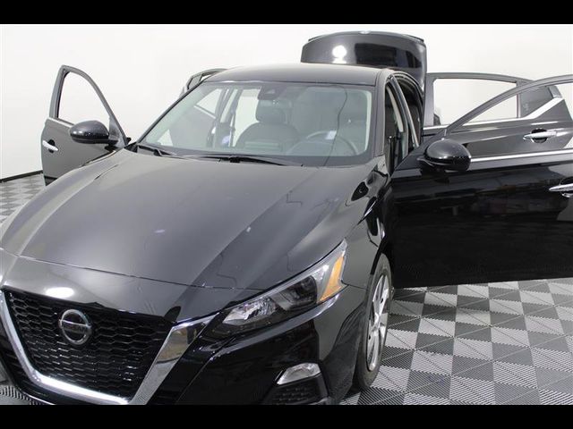 2022 Nissan Altima 2.5 S