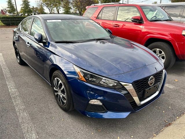 2022 Nissan Altima 2.5 S