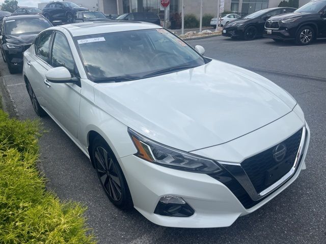 2022 Nissan Altima 2.5 SL