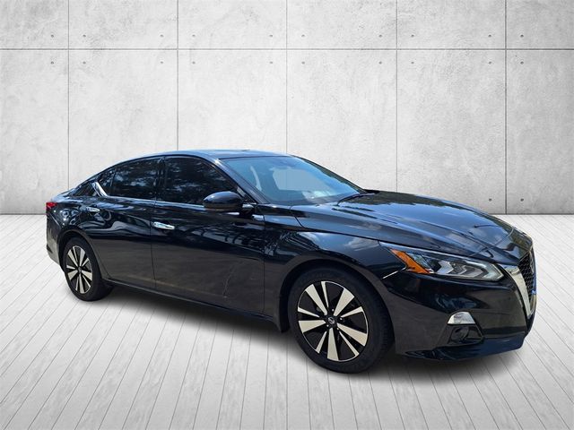 2022 Nissan Altima 2.5 SL