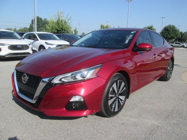 2022 Nissan Altima 2.5 SL