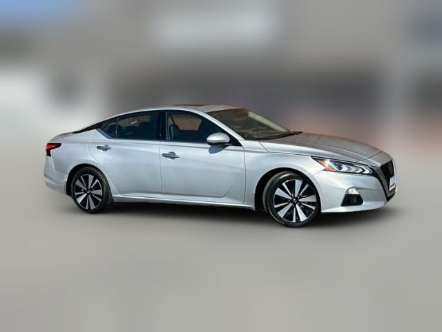 2022 Nissan Altima 2.5 SL