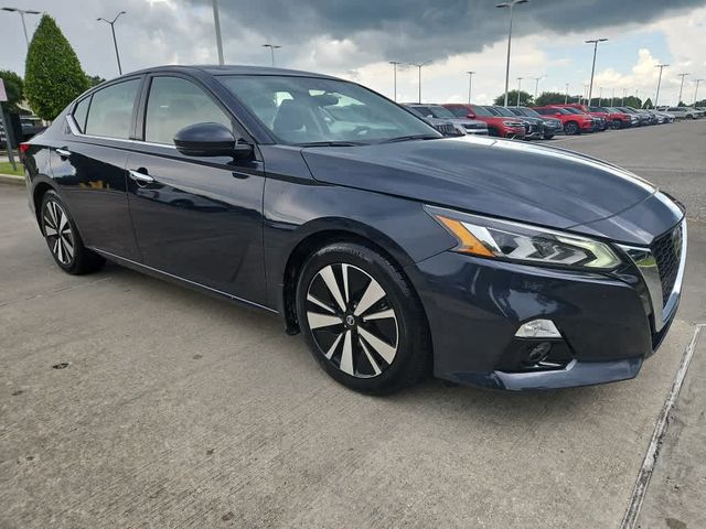 2022 Nissan Altima 2.5 SL