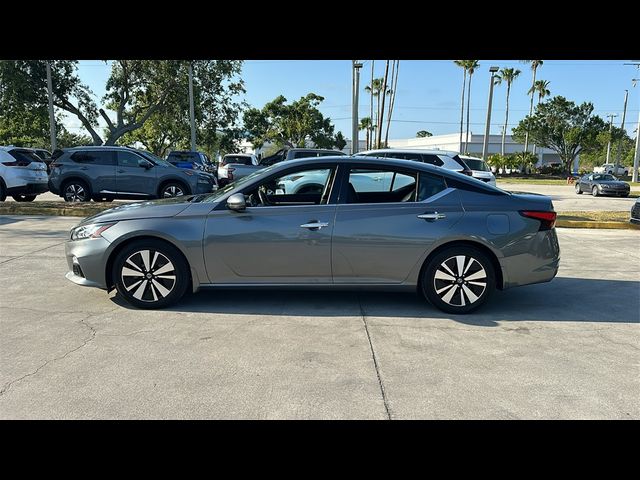 2022 Nissan Altima 2.5 SL