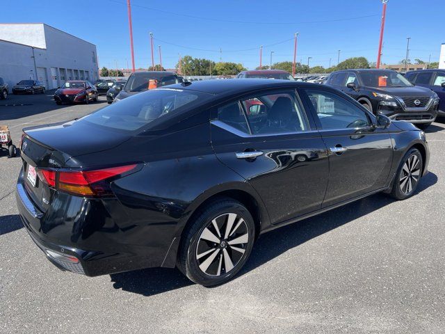 2022 Nissan Altima 2.5 SL