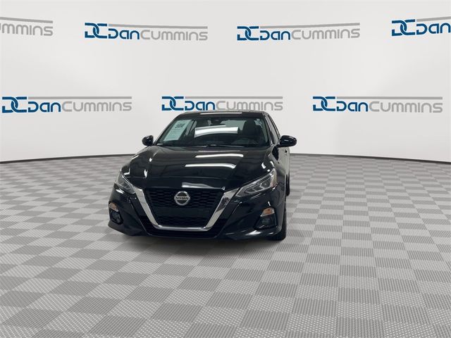 2022 Nissan Altima 2.5 SL