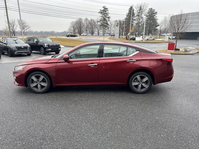 2022 Nissan Altima 2.5 SL