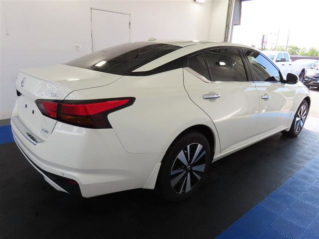 2022 Nissan Altima 2.5 SL