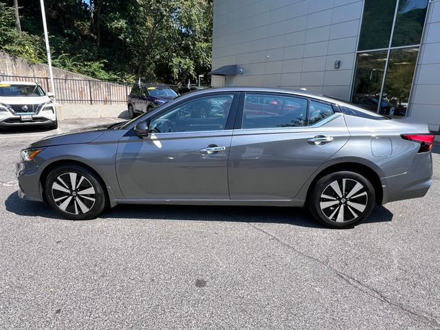 2022 Nissan Altima 2.5 SL