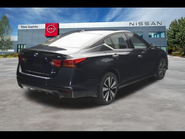 2022 Nissan Altima 2.5 SL