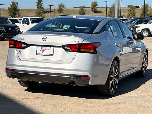 2022 Nissan Altima 2.5 SR