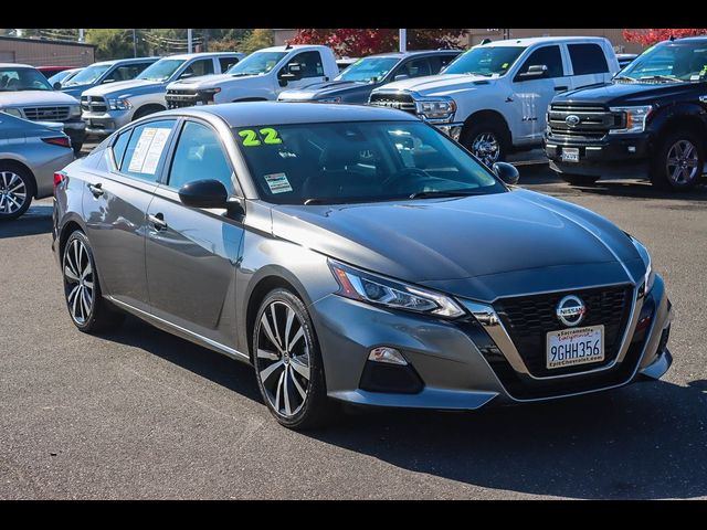 2022 Nissan Altima 2.5 SR