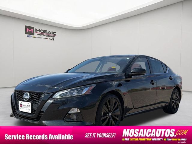 2022 Nissan Altima 2.5 SR