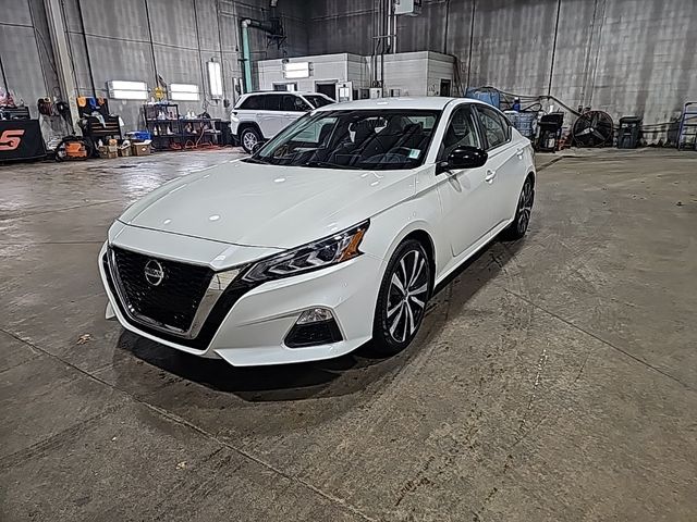 2022 Nissan Altima 2.5 SR