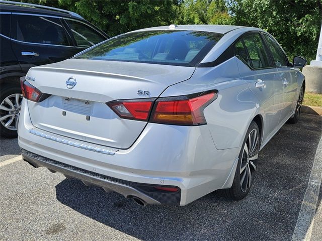 2022 Nissan Altima 2.5 SR