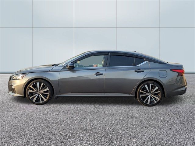 2022 Nissan Altima 2.5 SR