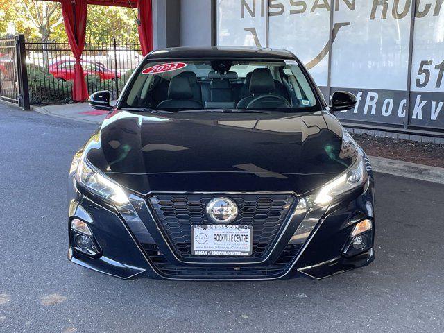 2022 Nissan Altima 2.5 SR