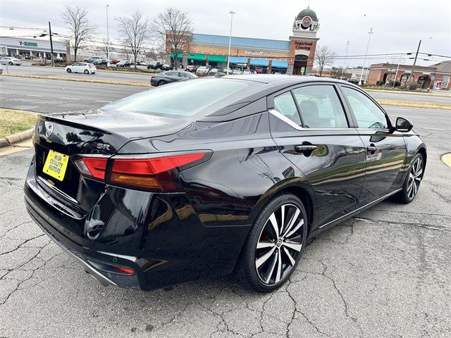 2022 Nissan Altima 2.5 SR