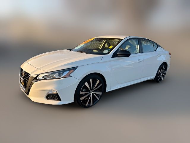 2022 Nissan Altima 2.5 SR